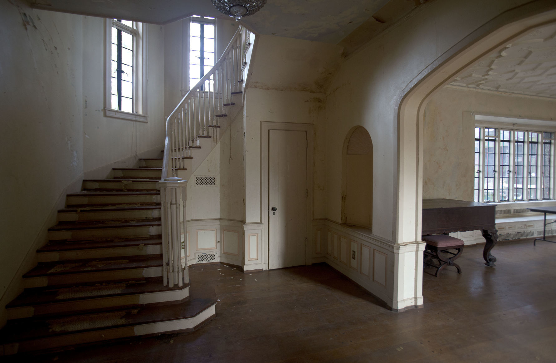 Julian Price House Tour (copy)